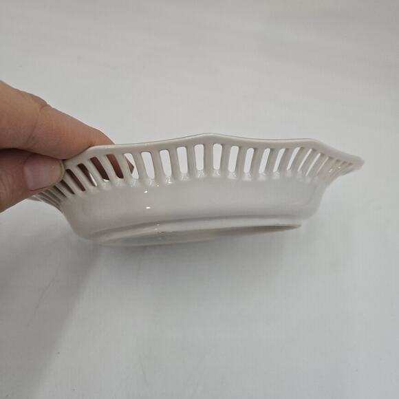 Antique Pierced Edge Bavarian Crown Duck Scene 7" Serving Dish Made in Germany - Picture 3 of 5